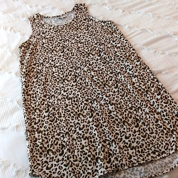 Wonderly Dresses & Skirts - Leopard print dress